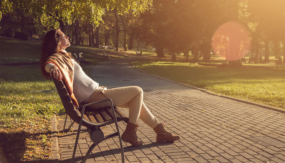 S'exposer au soleil en automne